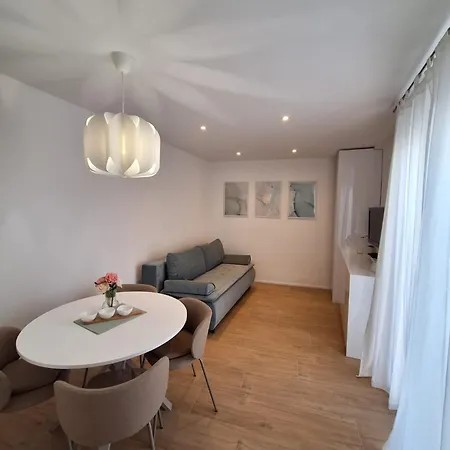 Apartament Tommy Primošten Zewnętrze zdjęcie