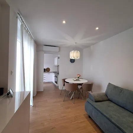 Apartament Tommy Primošten Zewnętrze zdjęcie